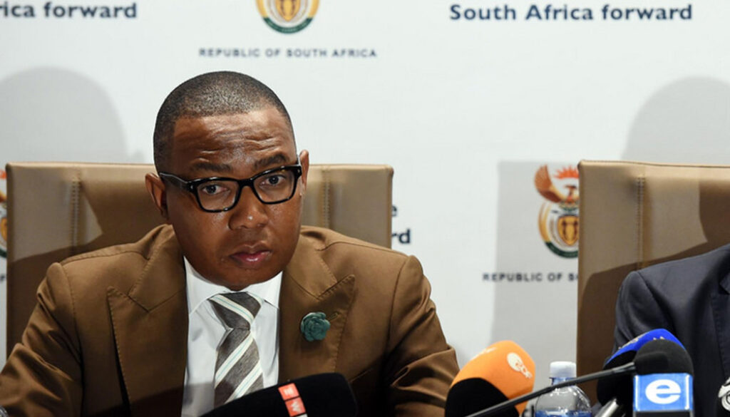 Public office bearers are custodians of the law. It is time for Manana to go
