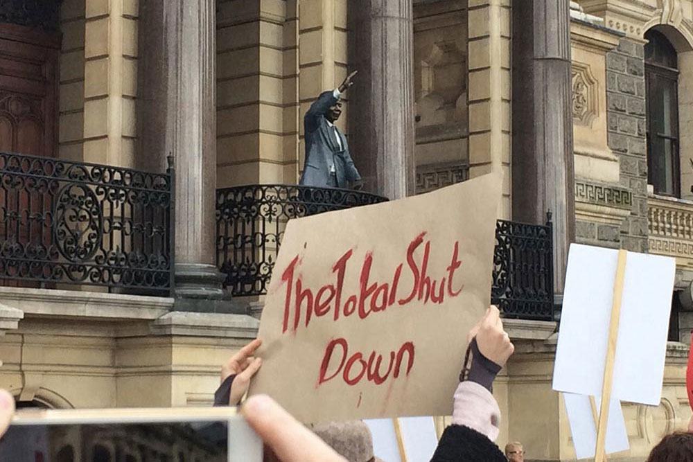TotalShutDown