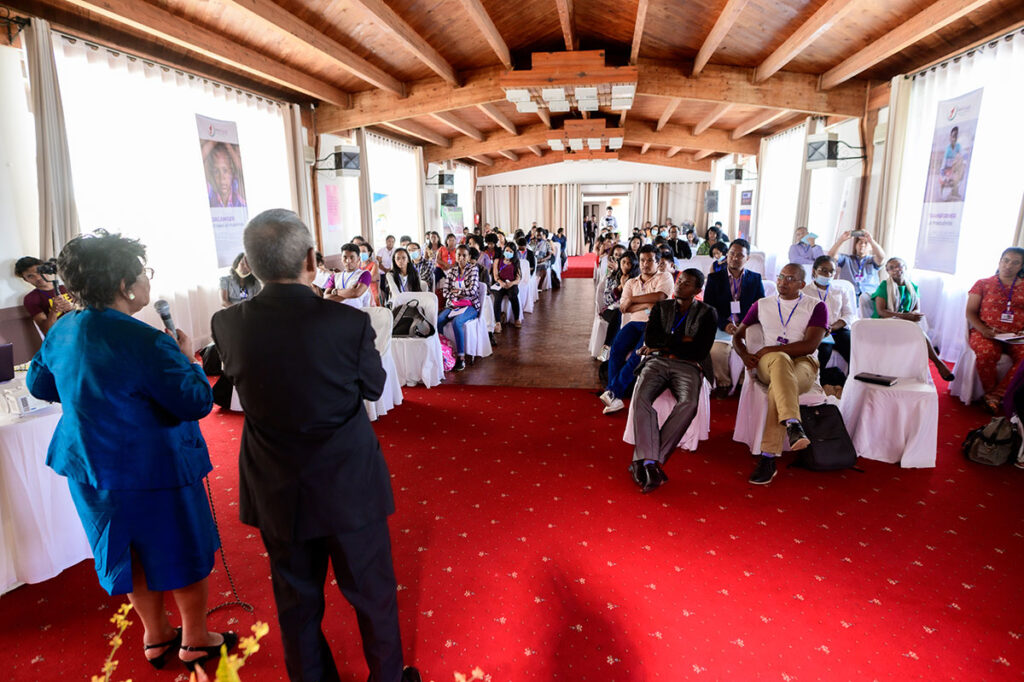 Symposium adresses gender inequalities in Madagascar