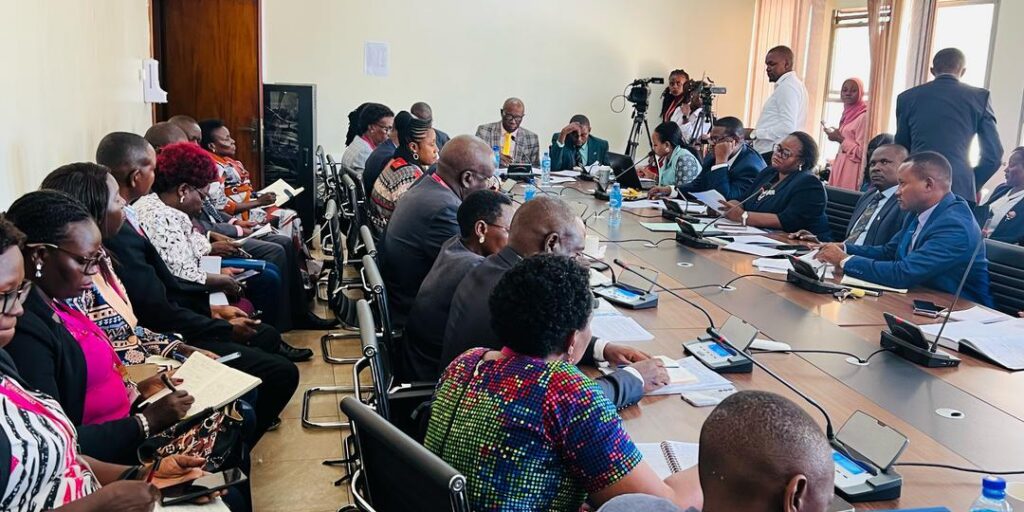 High-level meeting with Parliamentary Health Committee addresses future of Uganda’s HIV response.